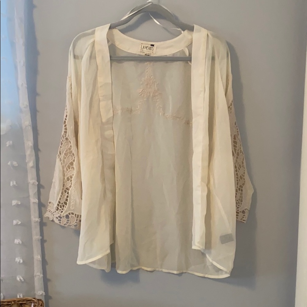 L.A. Hearts Embroidered Ivory Shawl, One Size
